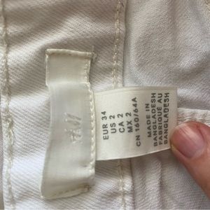 H&M white skinny ankle jeans